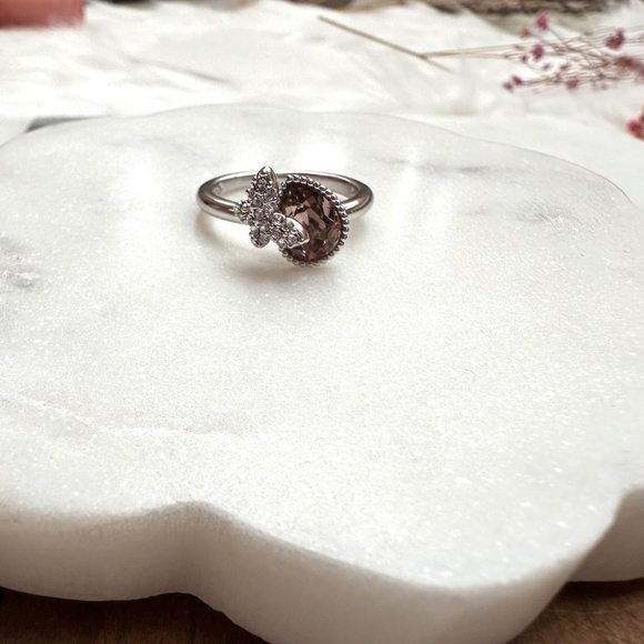 Swarovski Cinderella Ring - Picture 3 of 6